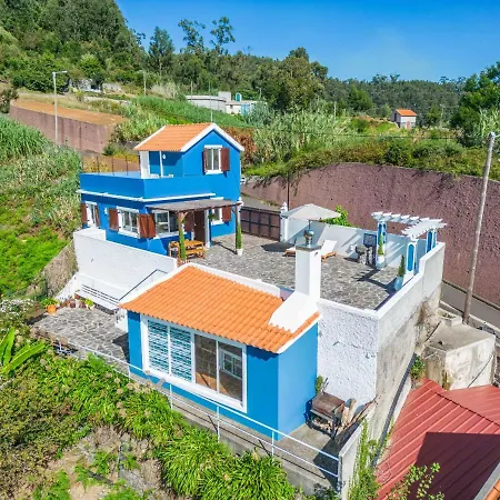 Blue House - By Wehost Ferienhaus